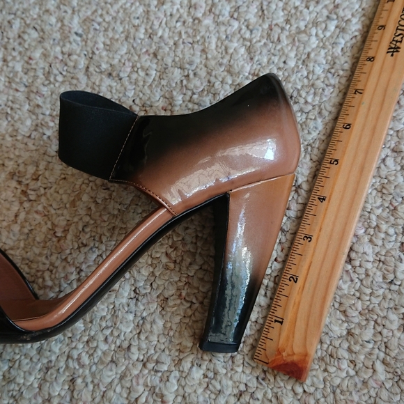 Prada Ombre patent leather Black and Brown pumps size 10 - Picture 6 of 16